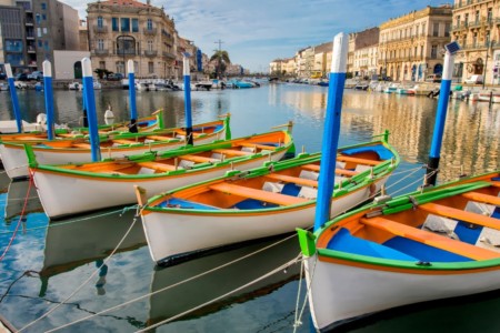 Vues des quais de la ville de Sète