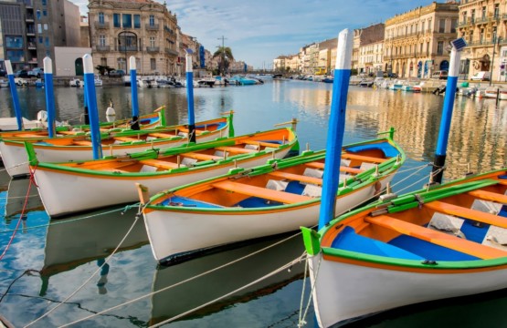 Vues des quais de la ville de Sète